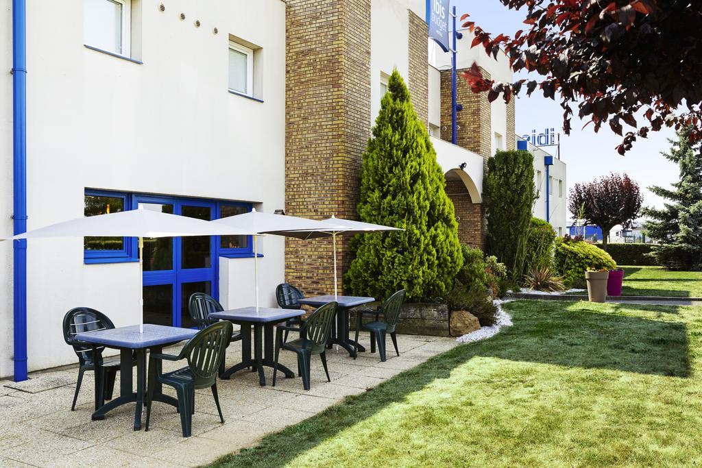 Ibis Budget Chartres Exterior foto