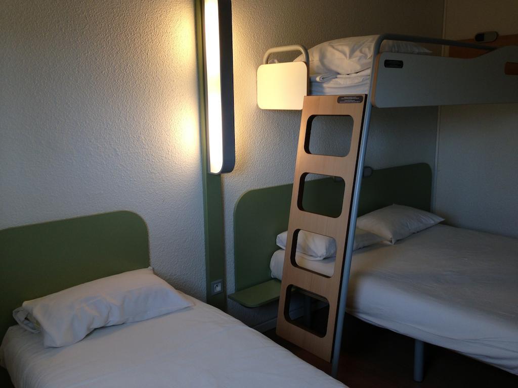 Ibis Budget Chartres Quarto foto